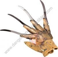 A Nightmare On Elm St Collectors Metal Freddy Krueger Glove by Rubie's.
