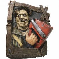 Texas Chainsaw Massacre Leatherface Wallbreaker by Rubie's.