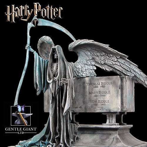 Harry Potter The Riddle Grave Statue by Gentle Giant