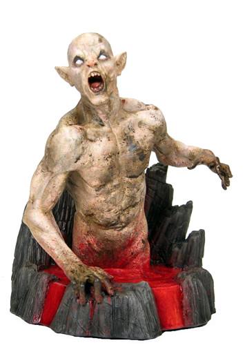 The Descent Crawler Mini Bust by Gentle Giant
